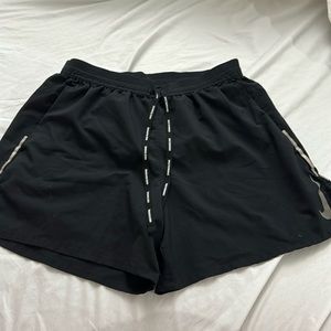 Nike Stride DRI-FIT Running Shorts size M